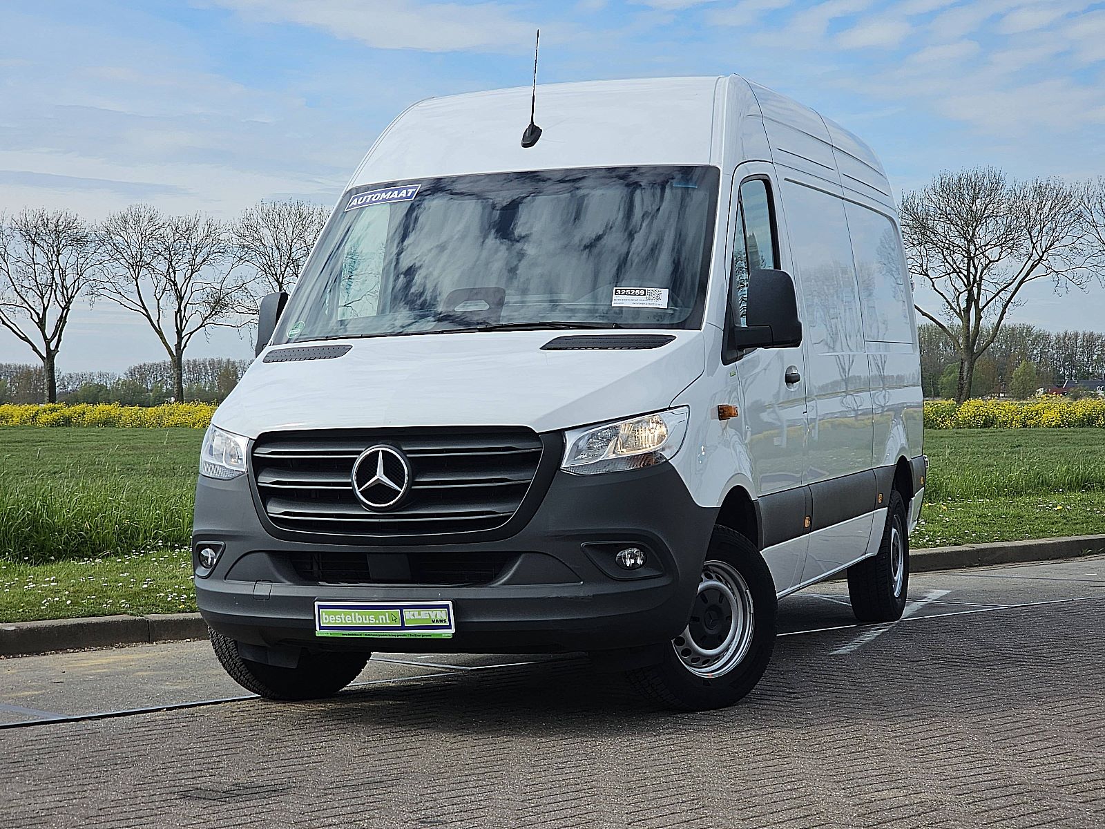 Mercedes-Benz Sprinter – vooraanzicht
