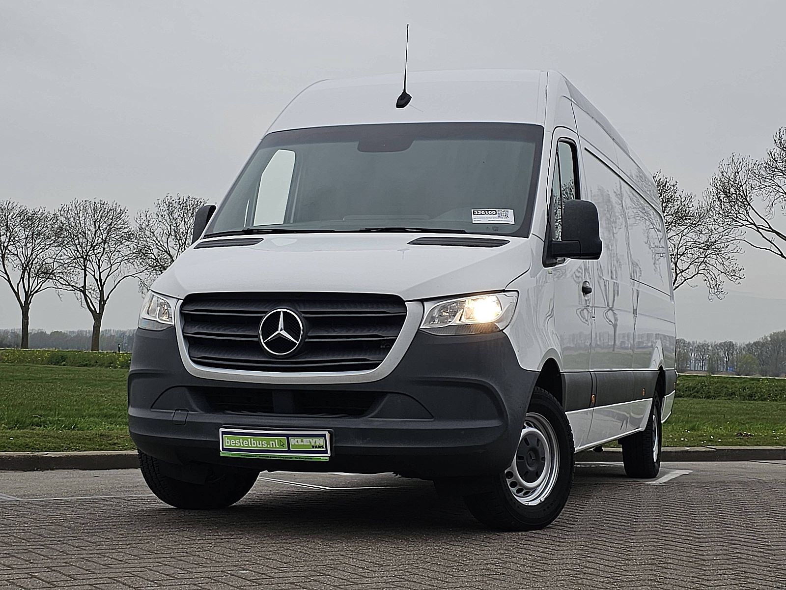 Mercedes-Benz Sprinter – vooraanzicht