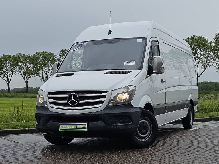 Mercedes-Benz Sprinter financial lease