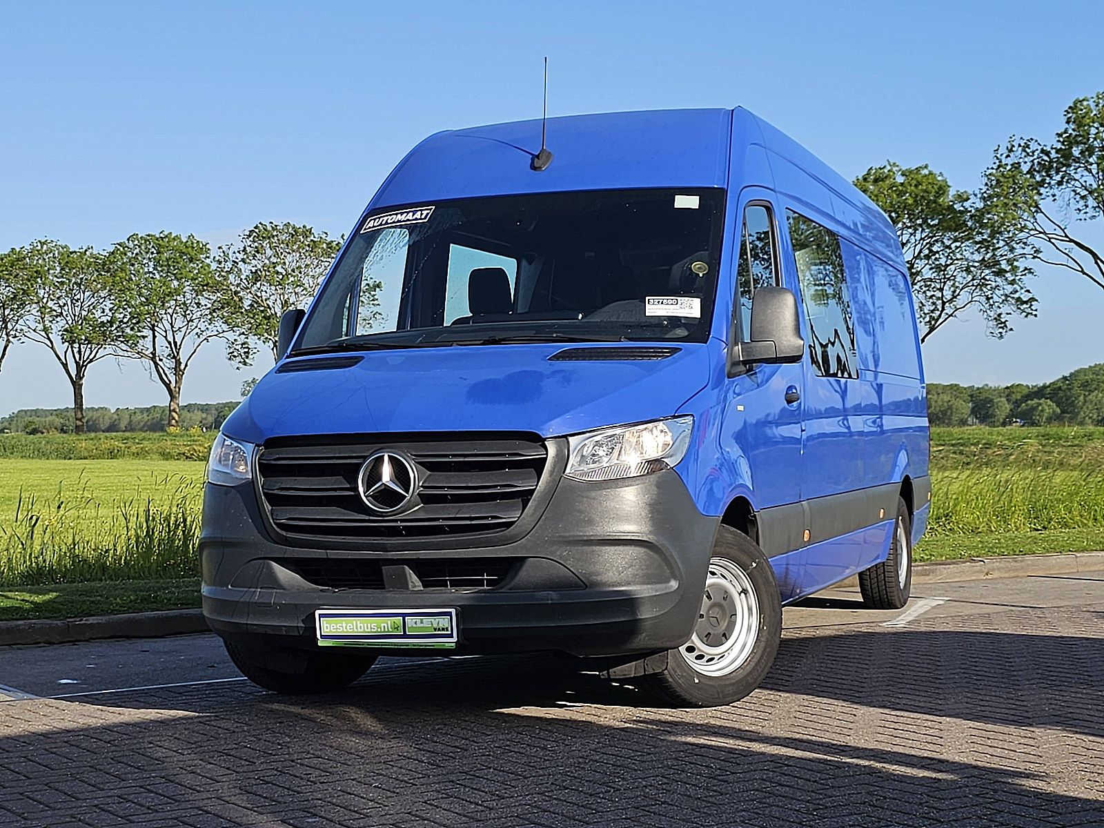 Mercedes-Benz Sprinter – vooraanzicht