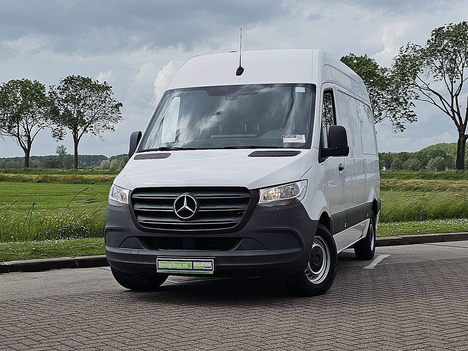 Mercedes-Benz Sprinter – vooraanzicht