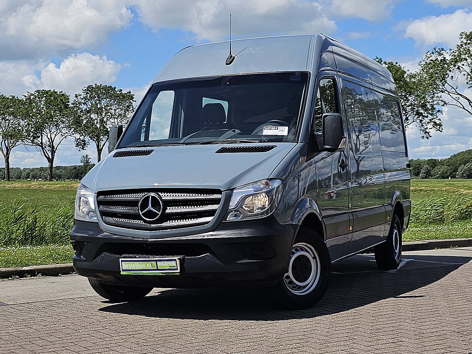 Mercedes-Benz Sprinter – vooraanzicht
