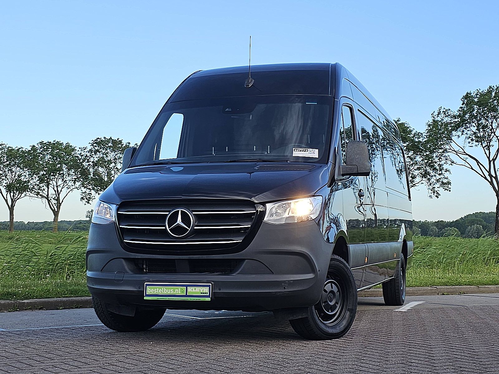 Mercedes-Benz Sprinter – vooraanzicht