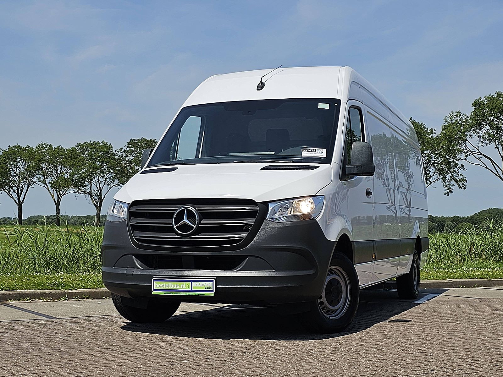 Mercedes-Benz Sprinter – vooraanzicht