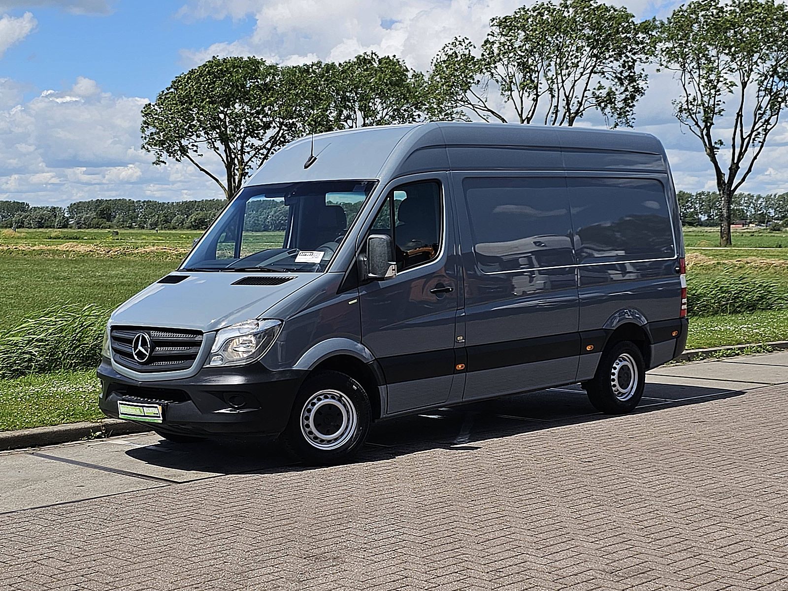 Mercedes-Benz Sprinter – achteraanzicht