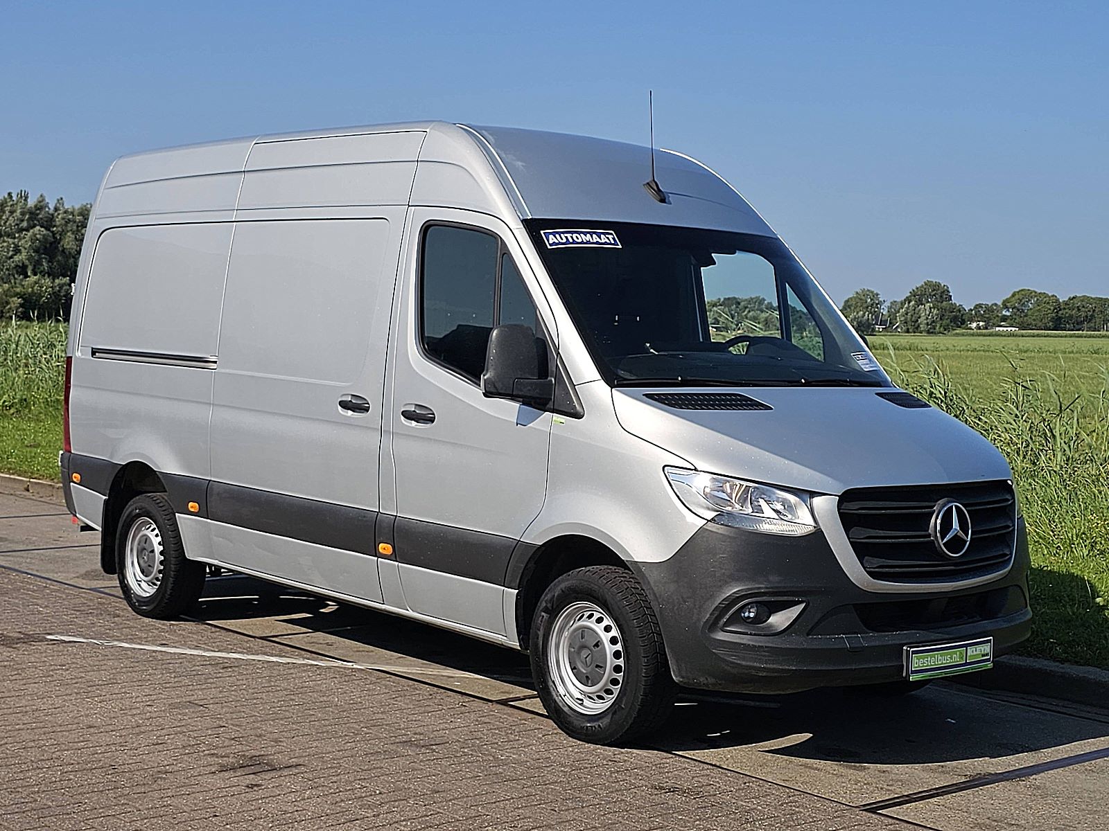 Mercedes-Benz Sprinter – dashboard