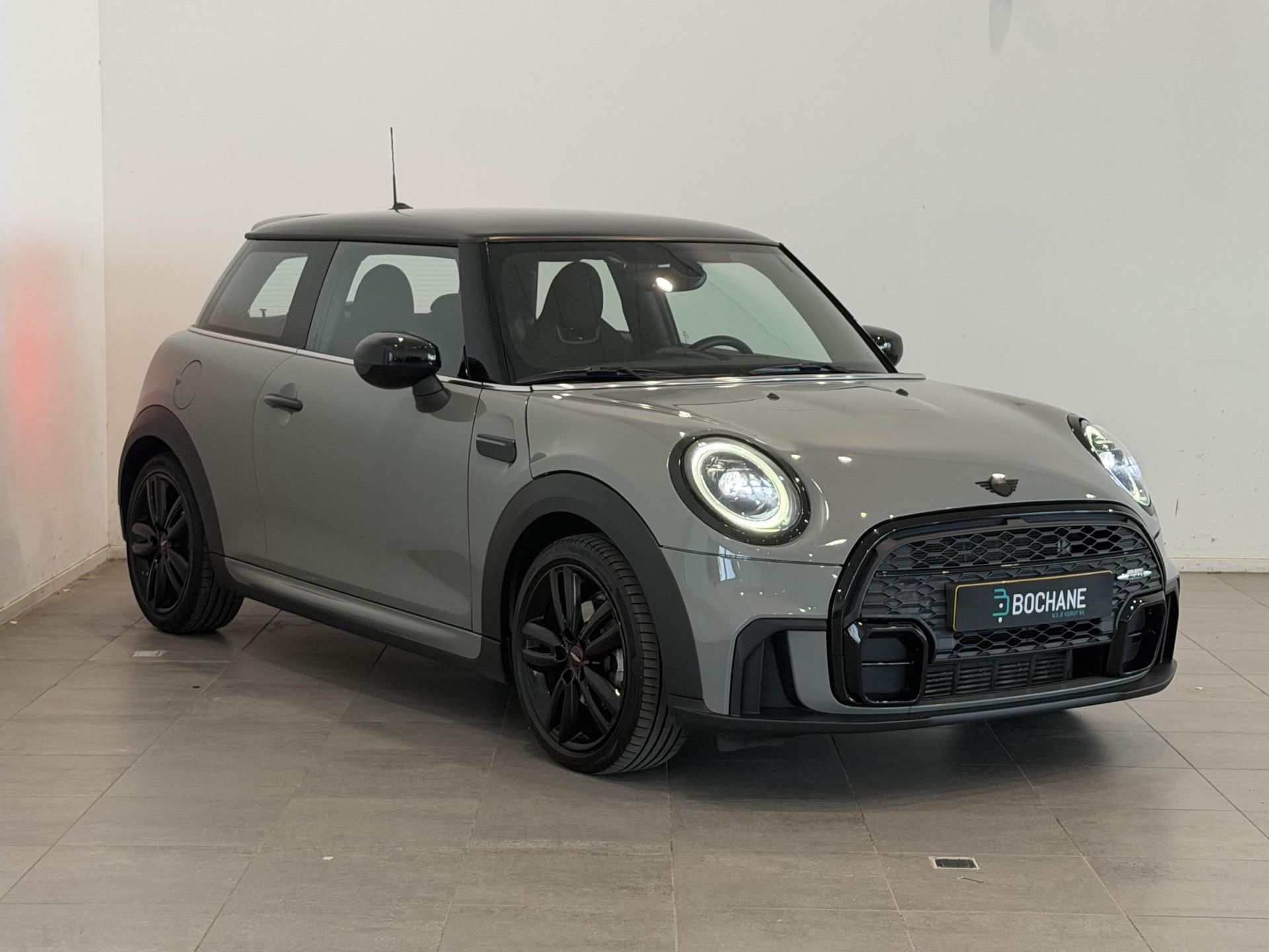 MINI 3-Deurs met kenteken L-602-XF – dashboard