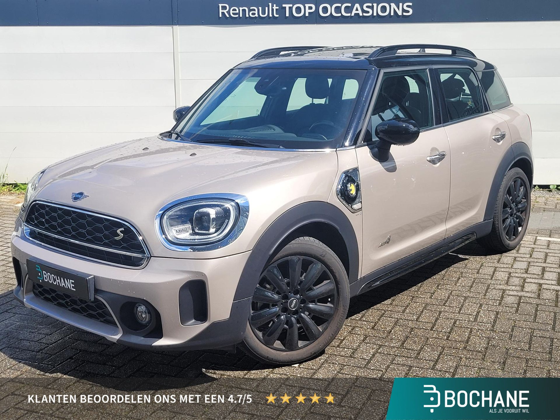 MINI Countryman met kenteken N-855-LS – vooraanzicht