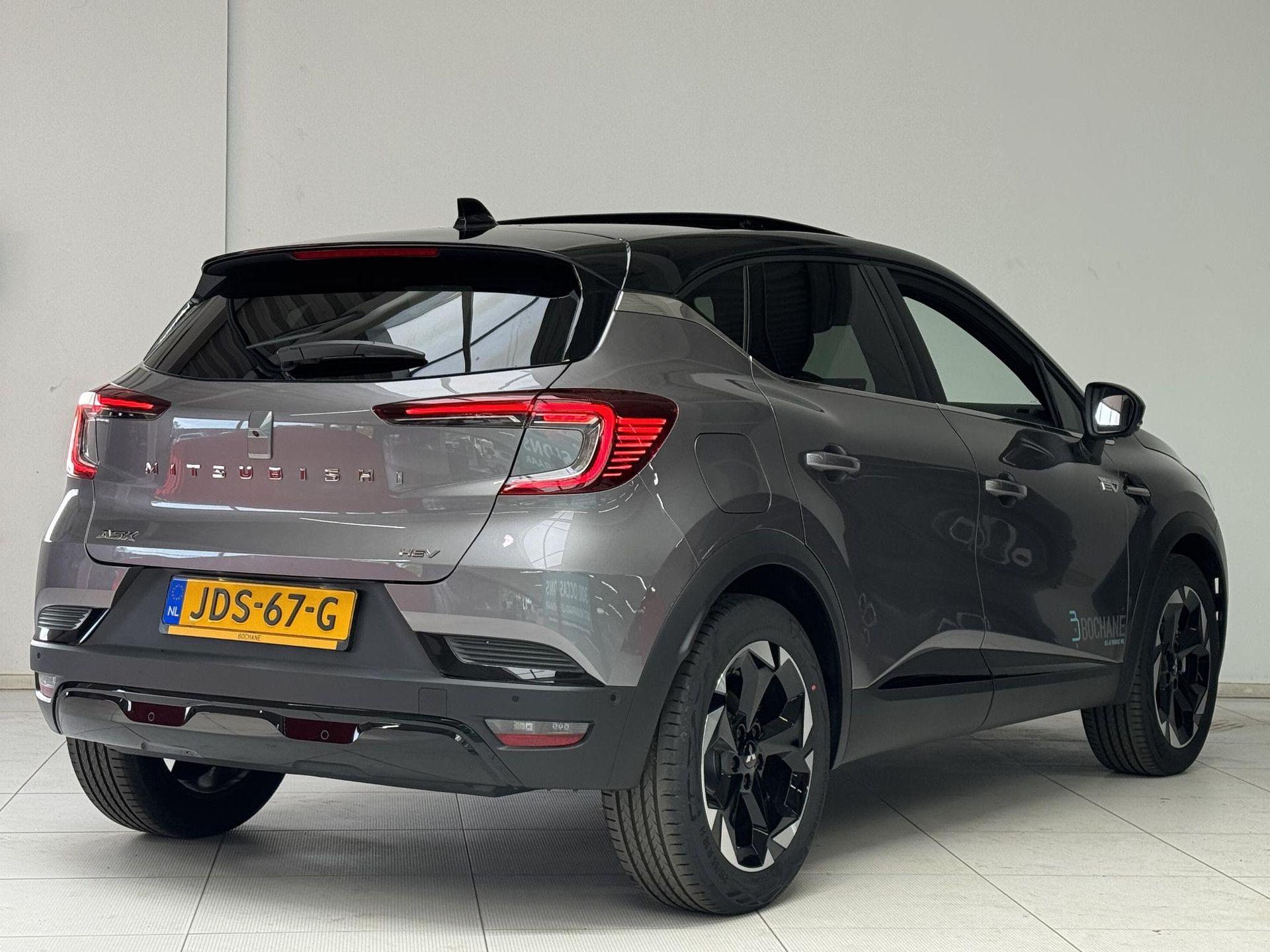 Mitsubishi ASX met kenteken JDS-67-G – achteraanzicht