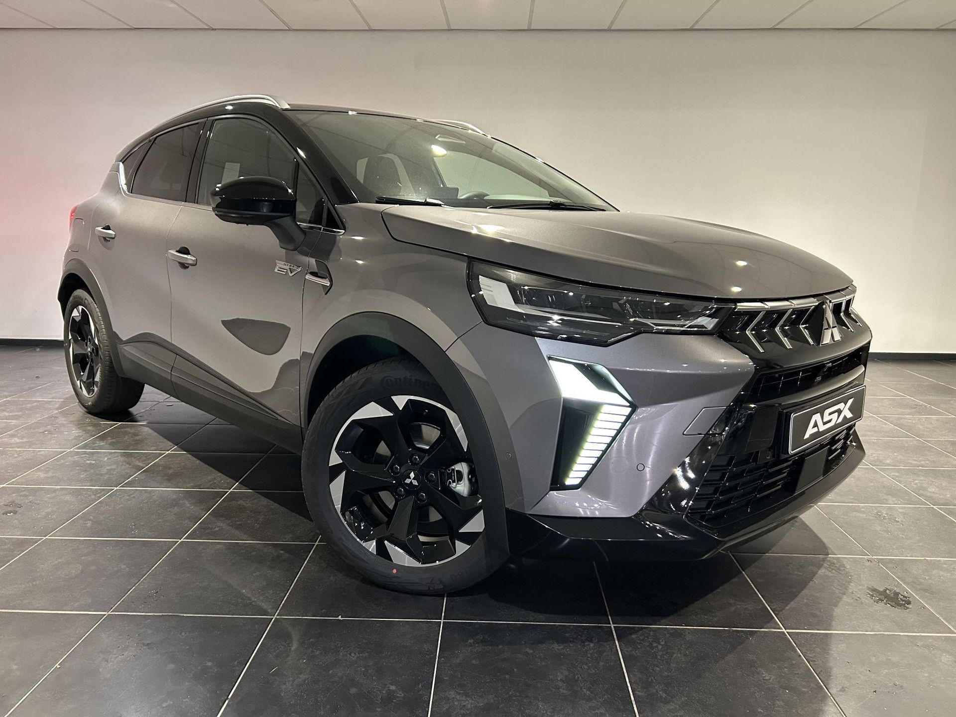Mitsubishi ASX met kenteken KNV-34-R – dashboard