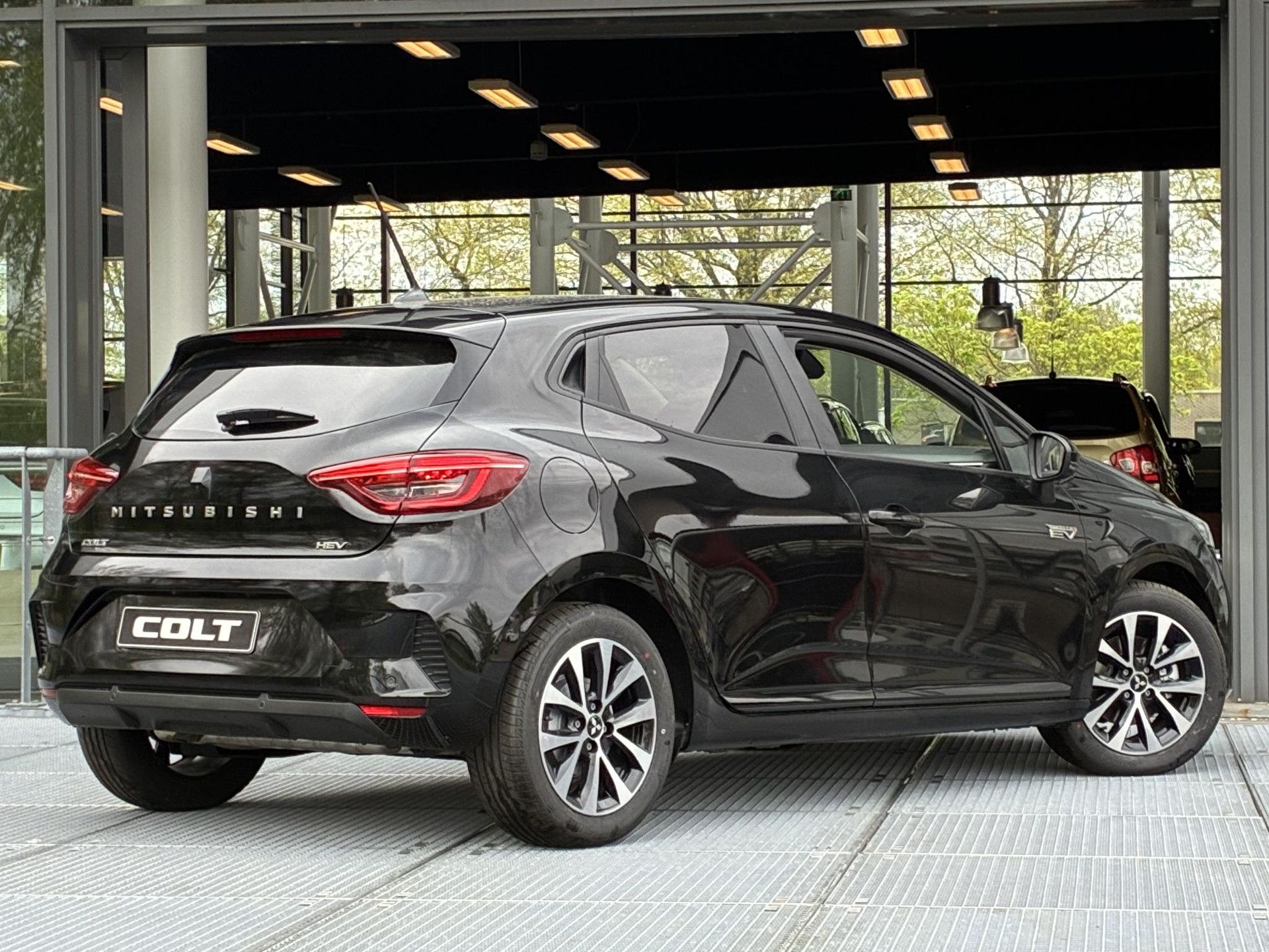Mitsubishi Colt – achteraanzicht