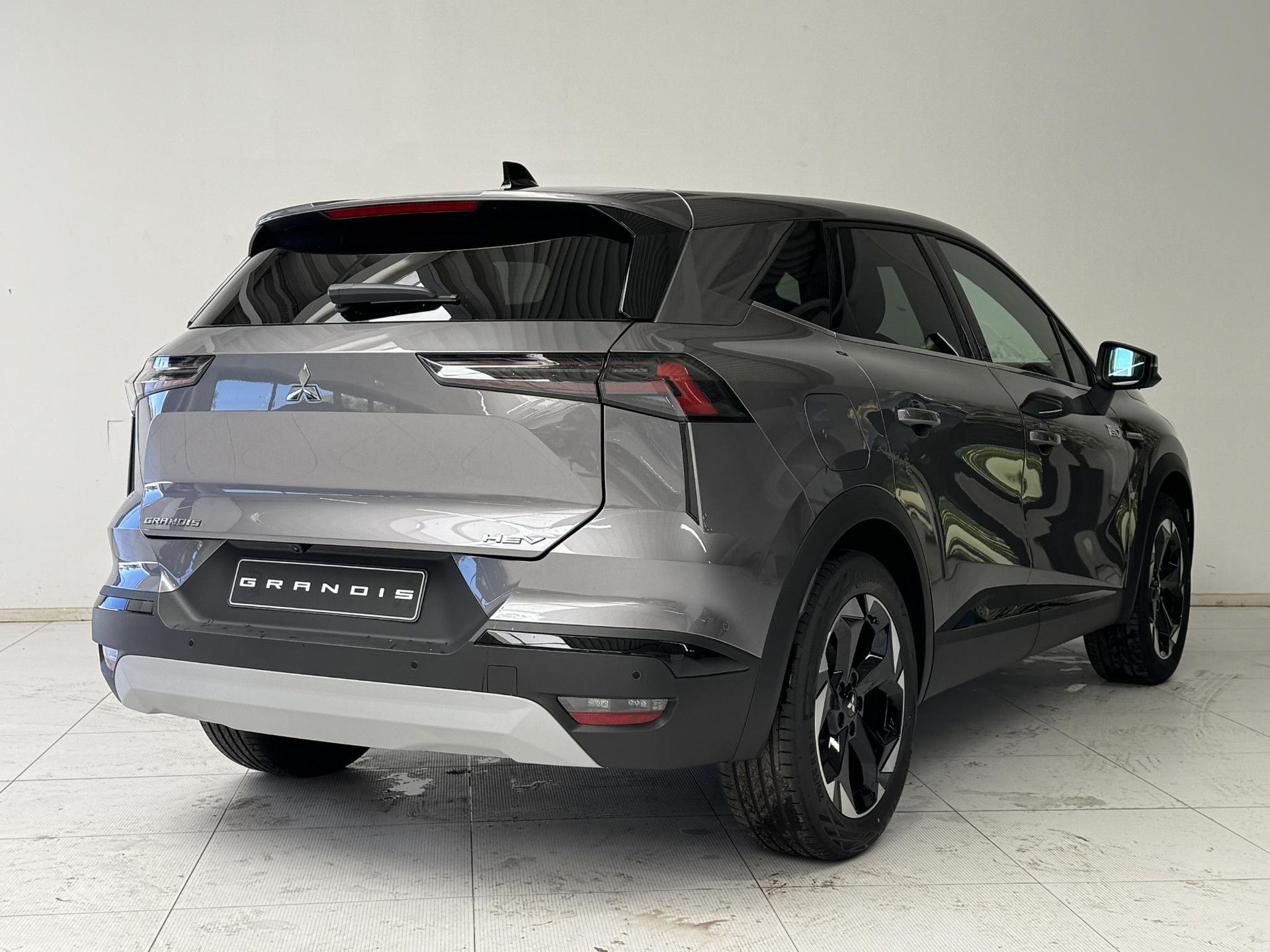 Mitsubishi Grandis – achteraanzicht