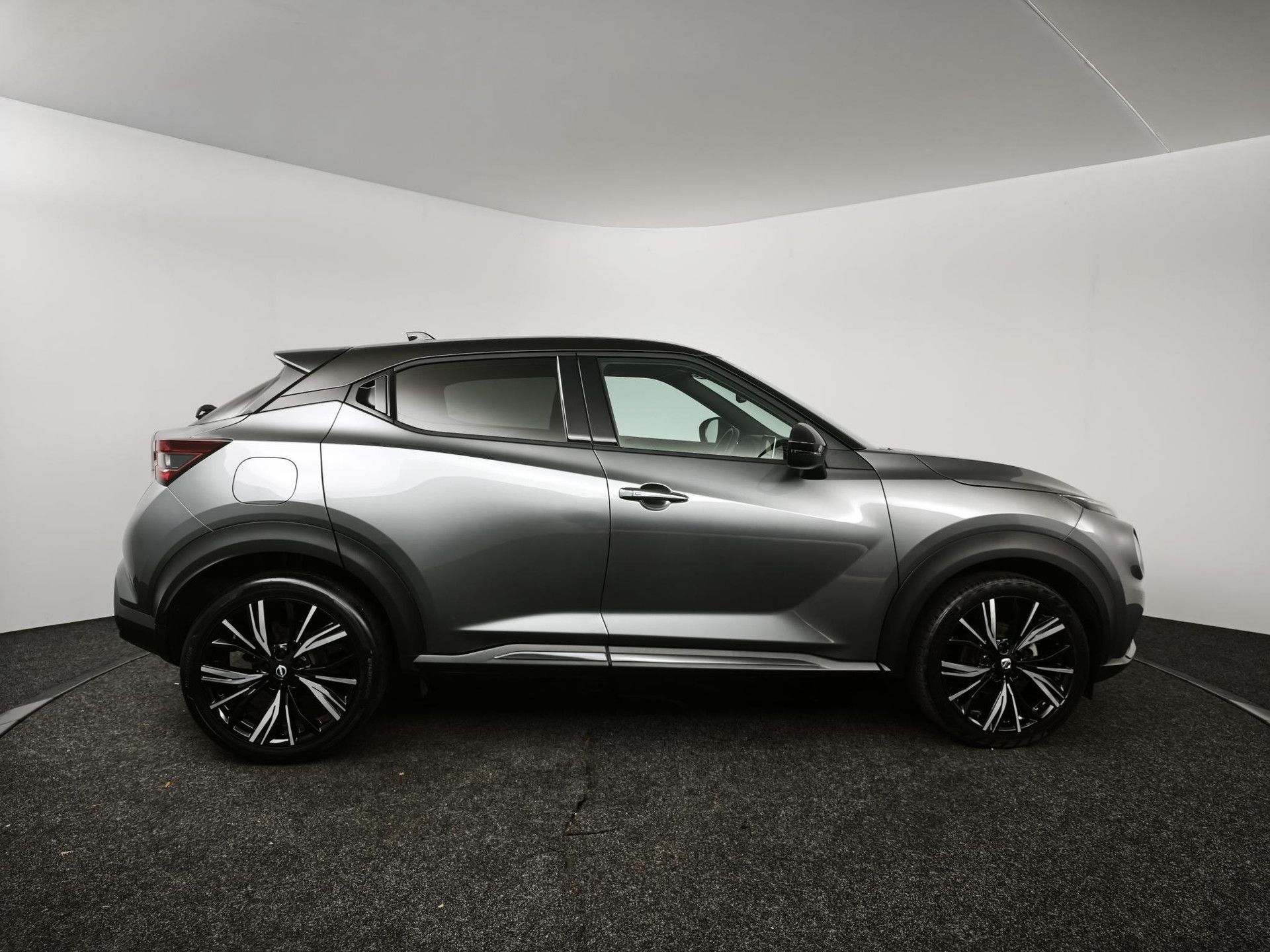 Nissan Juke met kenteken KNJ-36-P – interieur