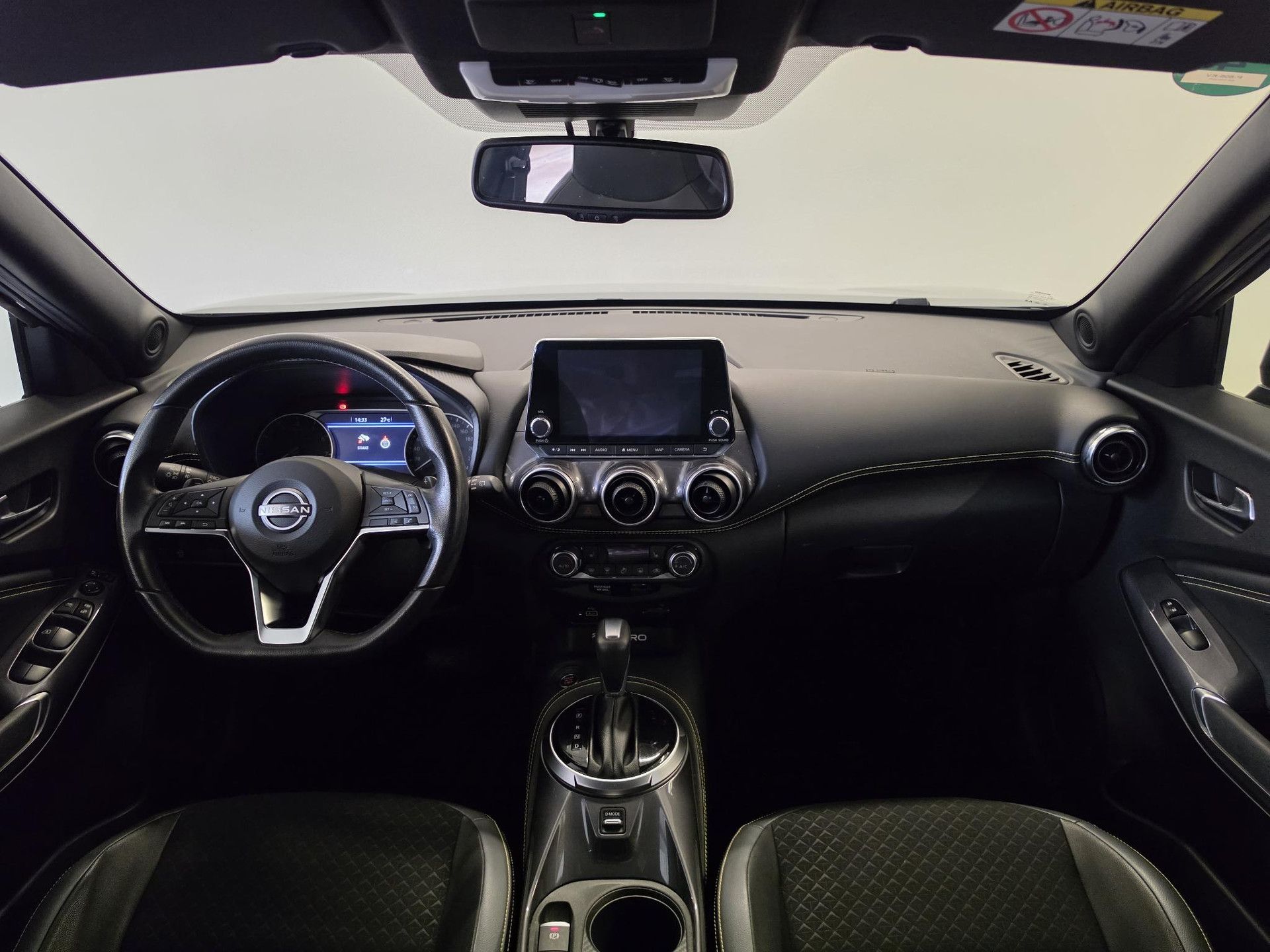 Nissan Juke met kenteken P-806-KV – detailfoto