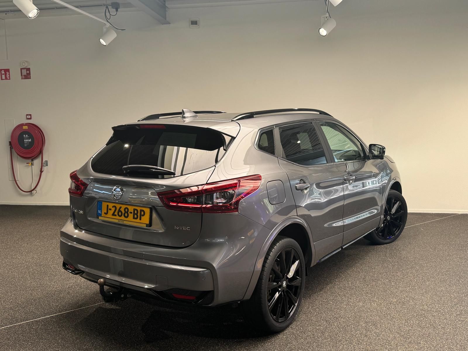 Nissan QASHQAI met kenteken J-268-BP – achteraanzicht