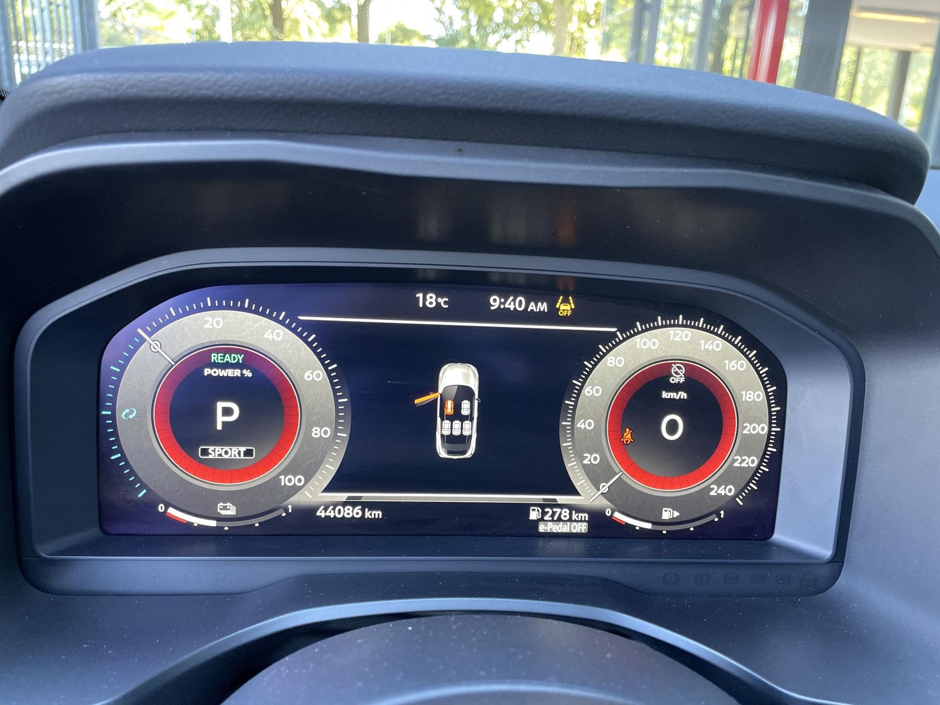 Nissan QASHQAI met kenteken KRK-62-H – detailfoto