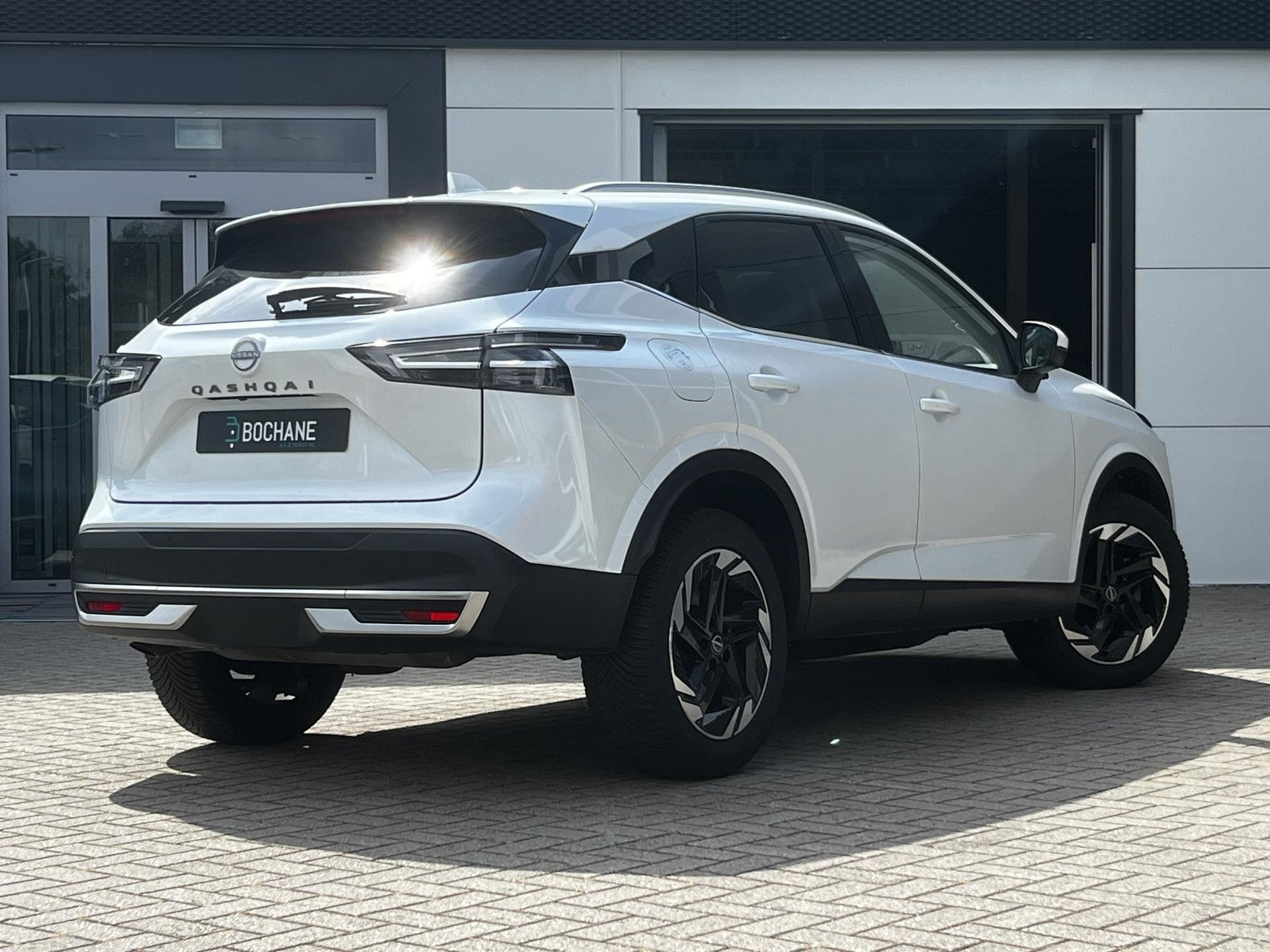Nissan QASHQAI met kenteken KRV-43-Z – achteraanzicht