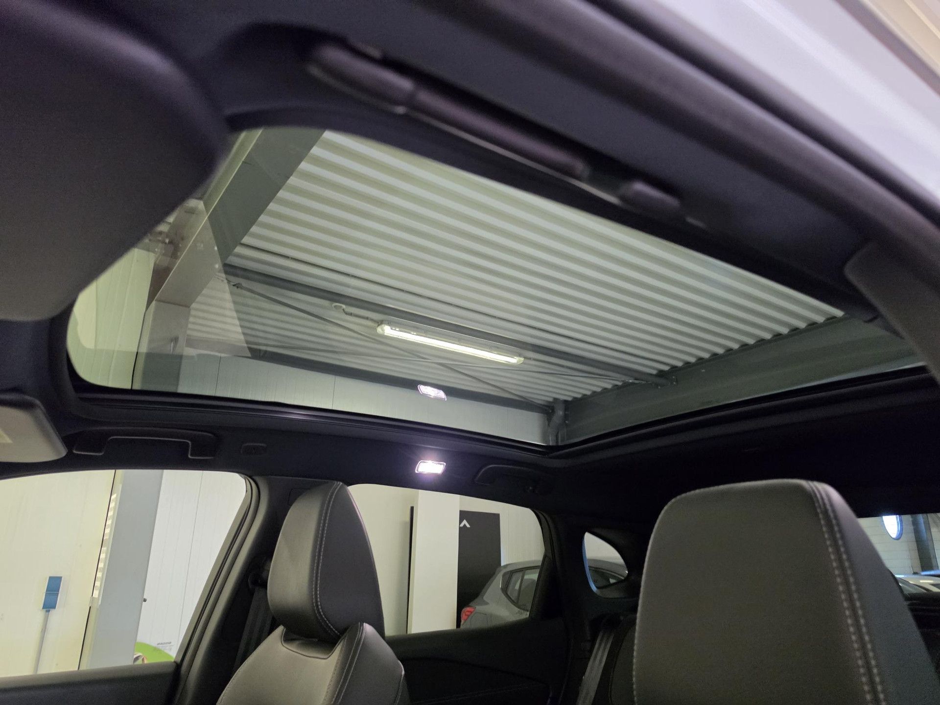 Nissan QASHQAI met kenteken KSL-43-P – achteraanzicht
