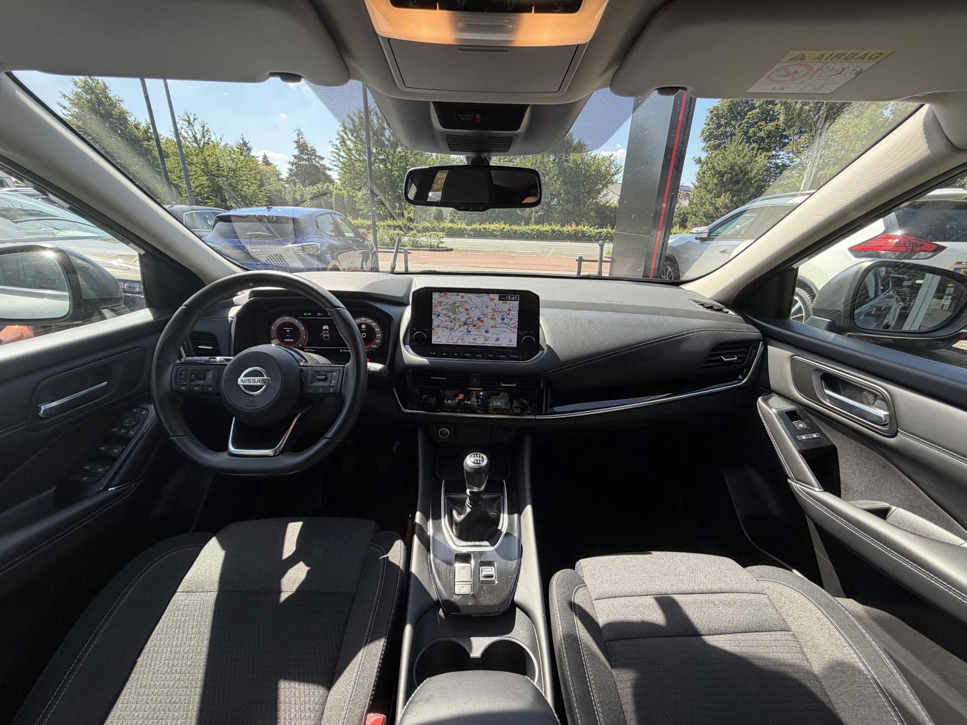 Nissan QASHQAI met kenteken L-217-LG – interieur