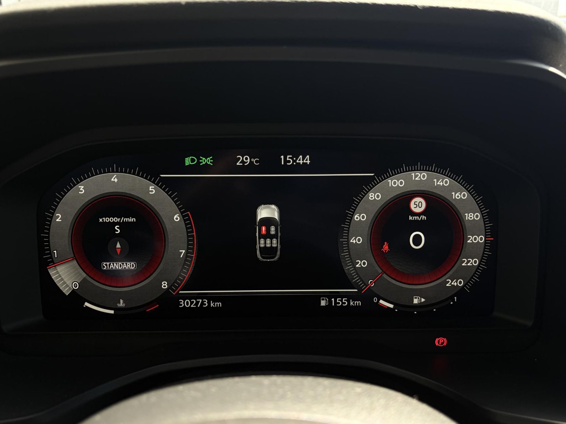 Nissan QASHQAI met kenteken L-217-LG – dashboard