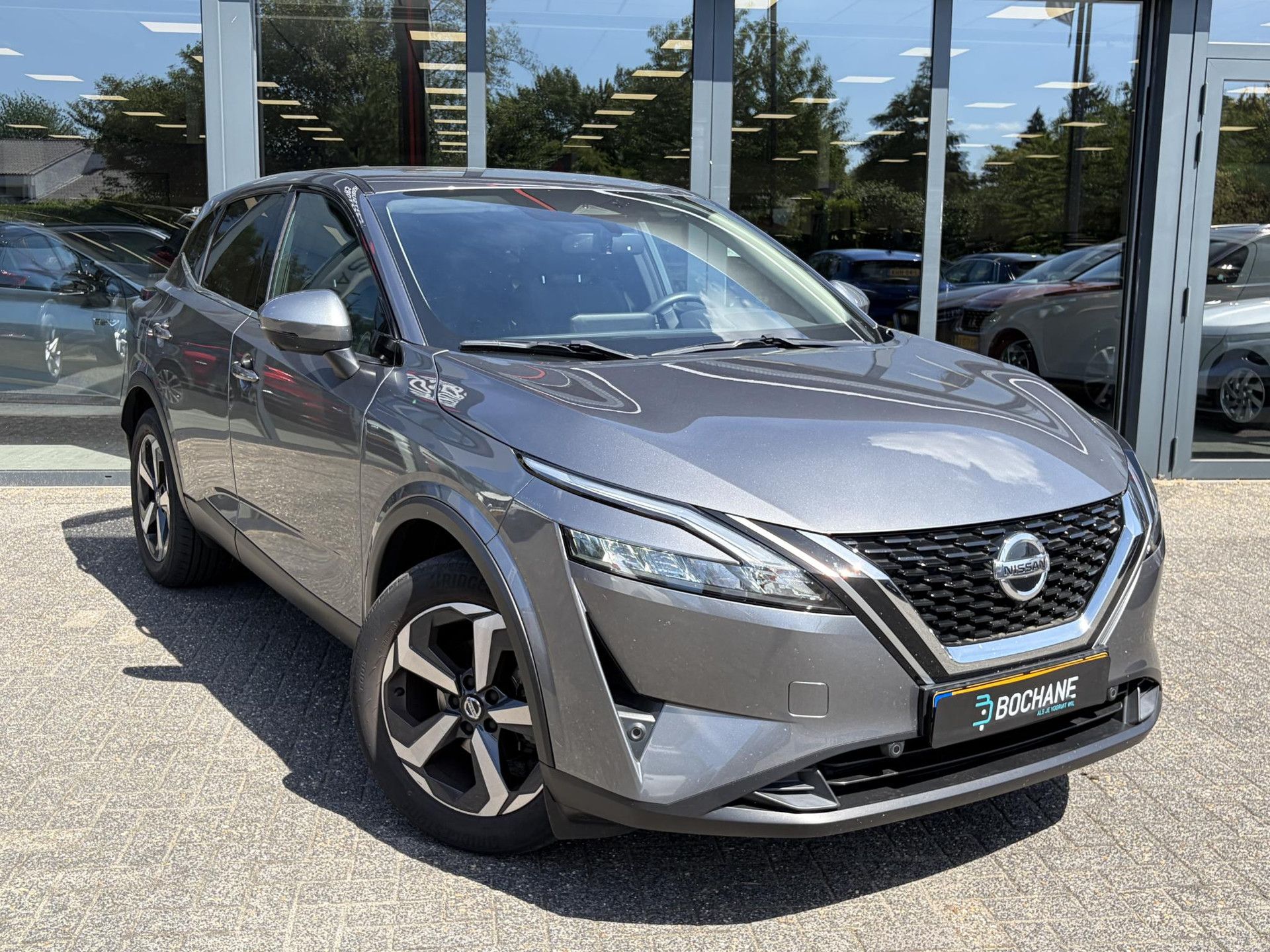 Nissan QASHQAI met kenteken L-217-LG – detailfoto