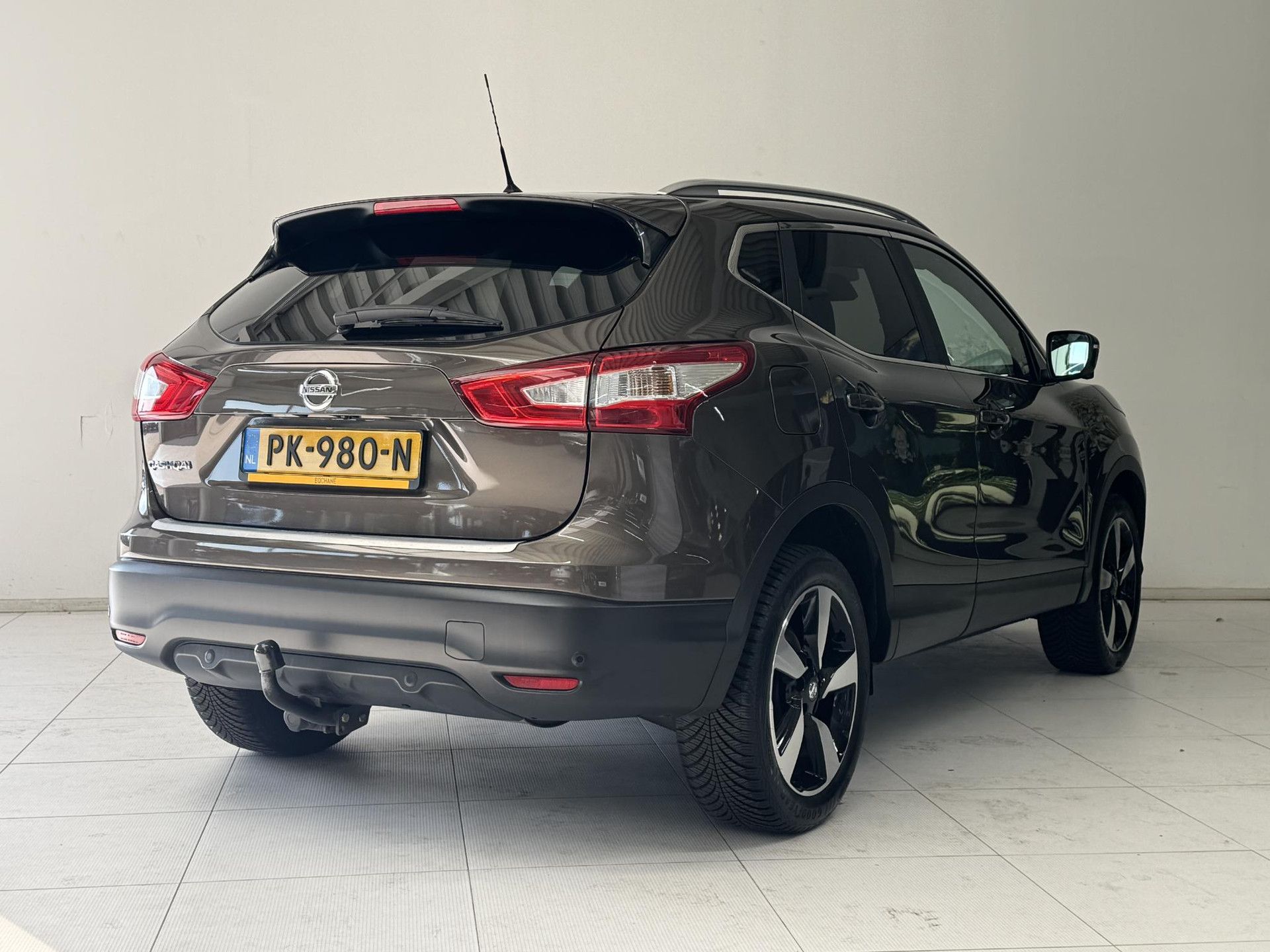 Nissan QASHQAI met kenteken PK-980-N – achteraanzicht