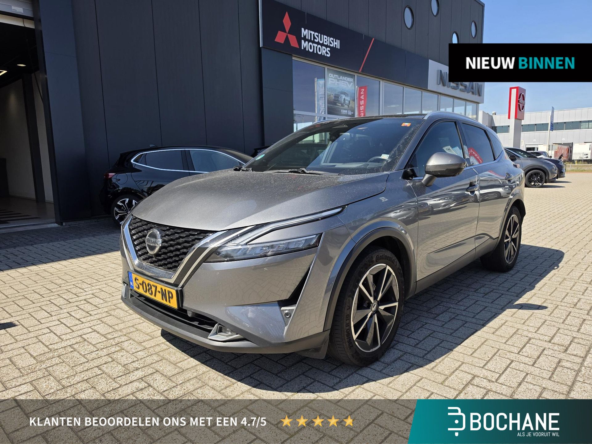 Nissan QASHQAI met kenteken S-087-NP – vooraanzicht