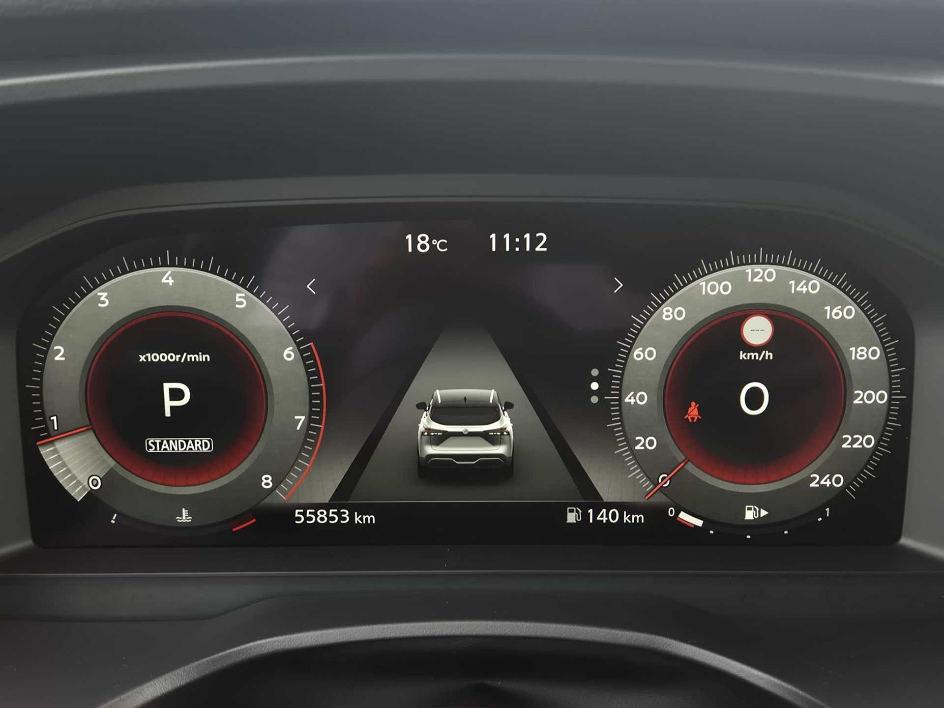 Nissan QASHQAI met kenteken T-183-LF – interieur