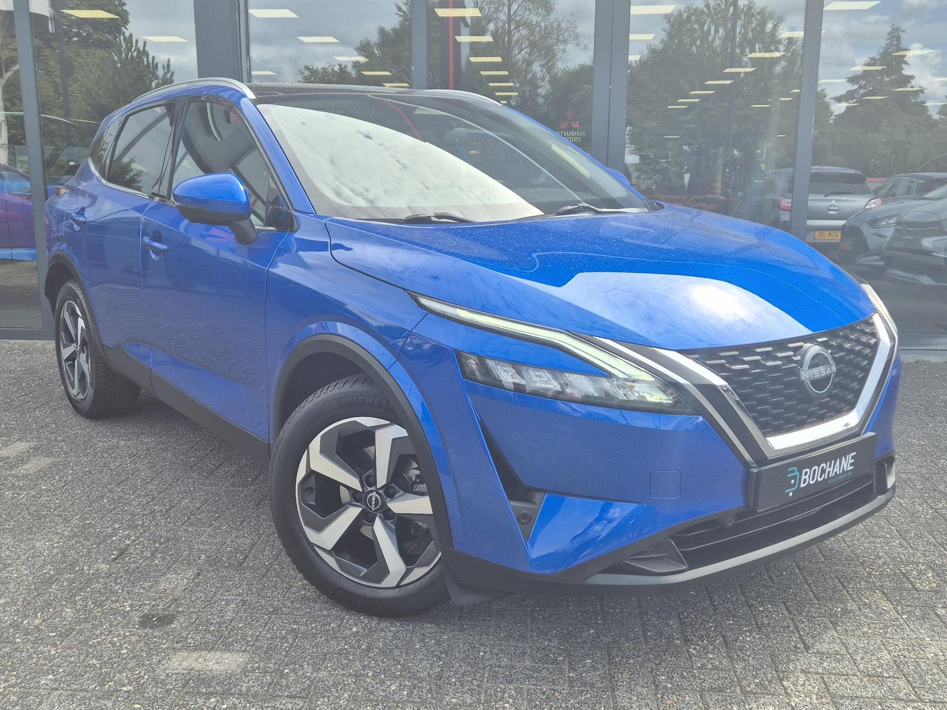 Nissan QASHQAI met kenteken T-183-LF – dashboard