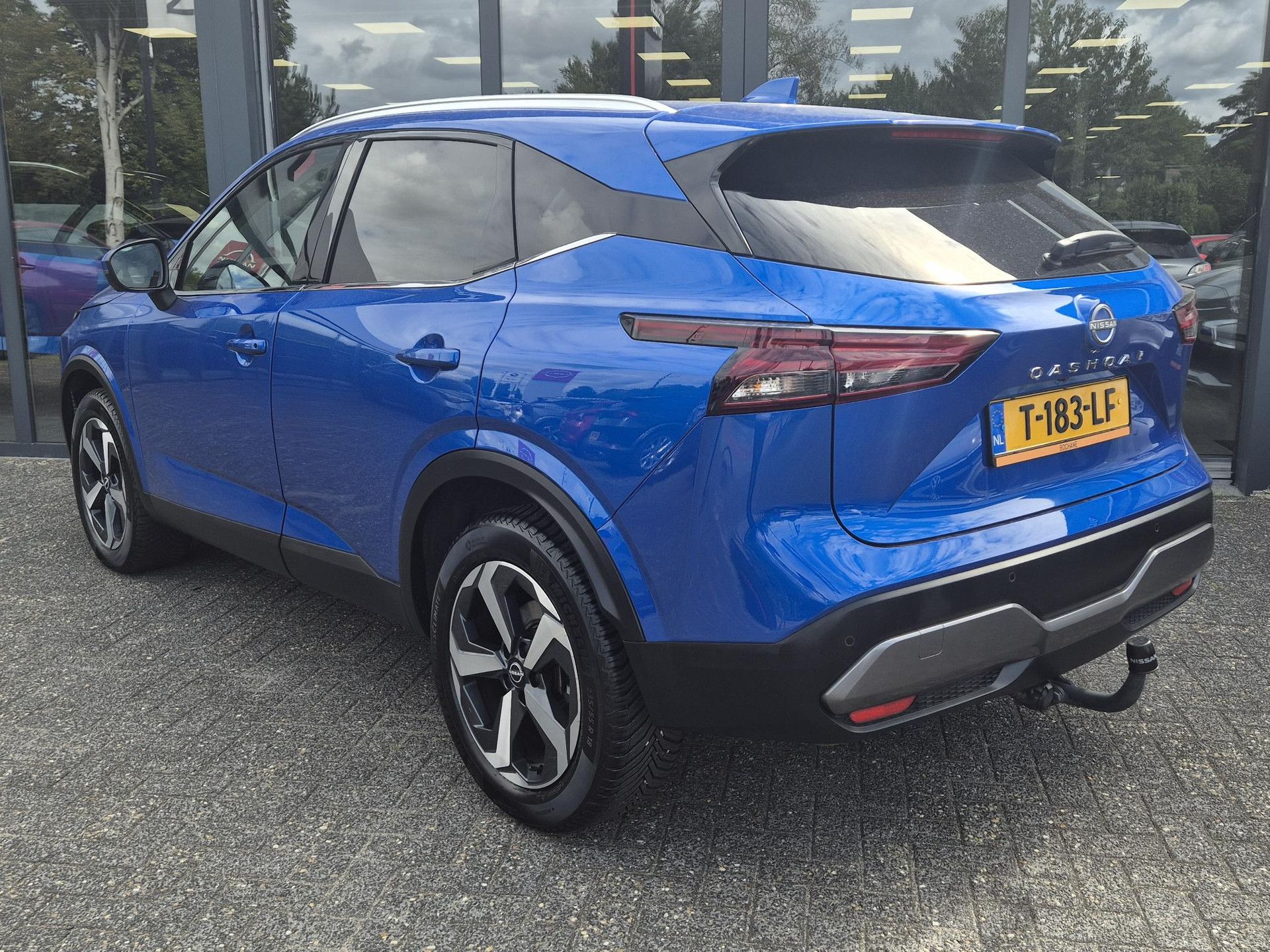 Nissan QASHQAI met kenteken T-183-LF – detailfoto
