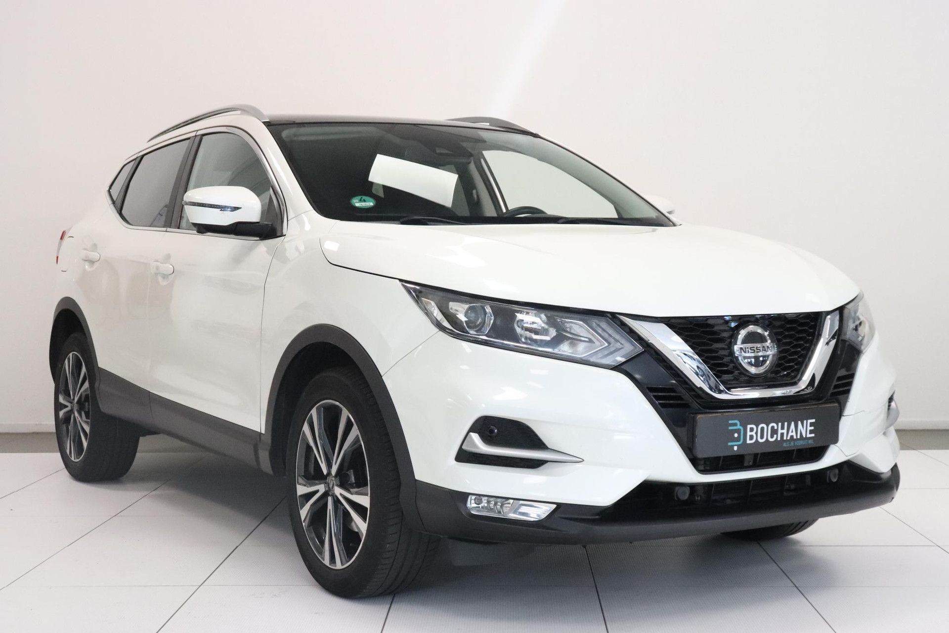 Nissan QASHQAI met kenteken TR-183-B – dashboard