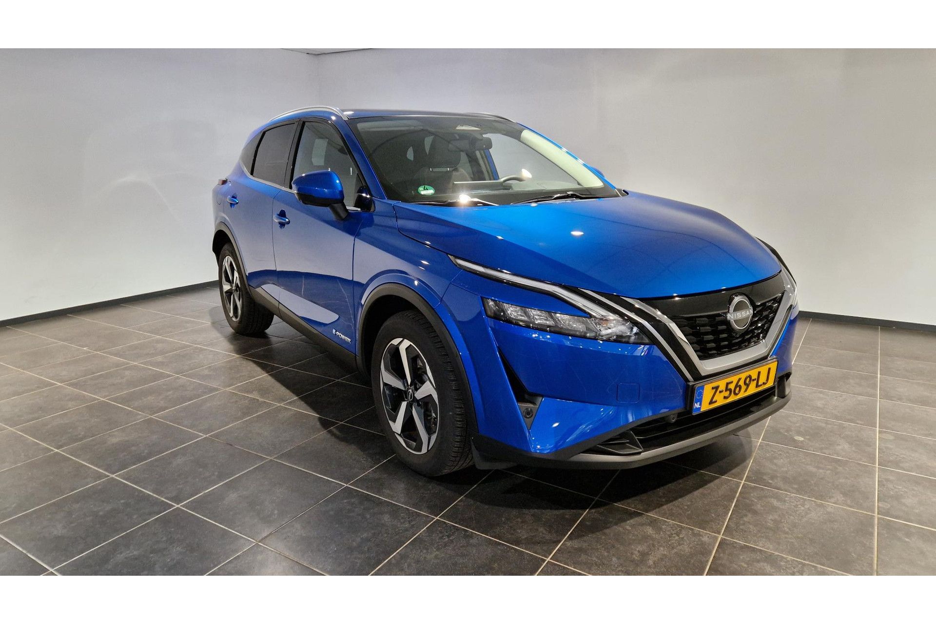 Nissan QASHQAI met kenteken Z-569-LJ – dashboard