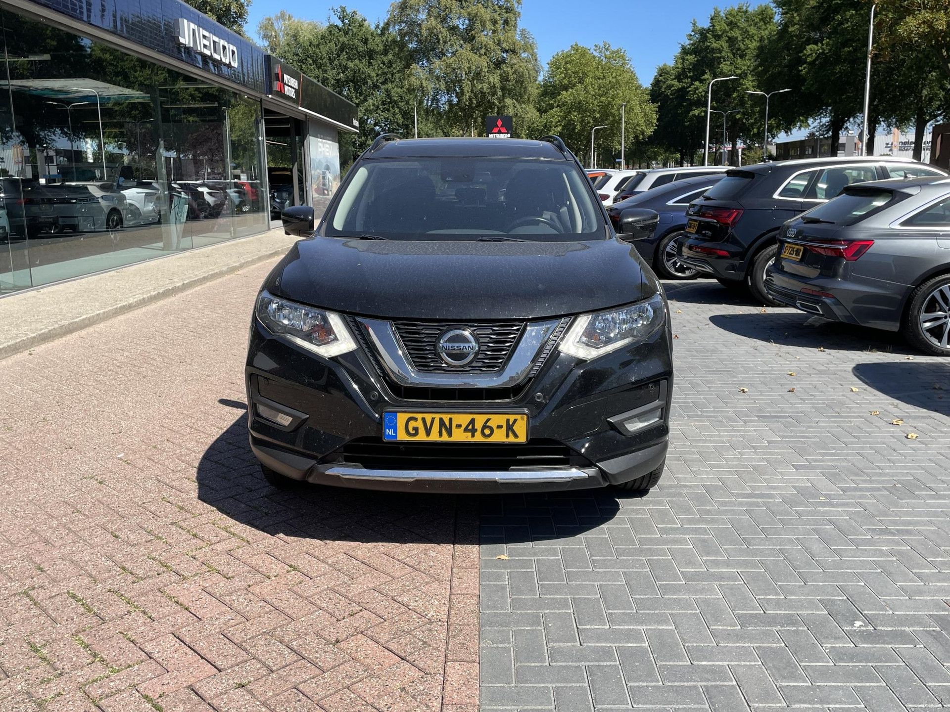Nissan X-Trail met kenteken GVN-46-K – interieur