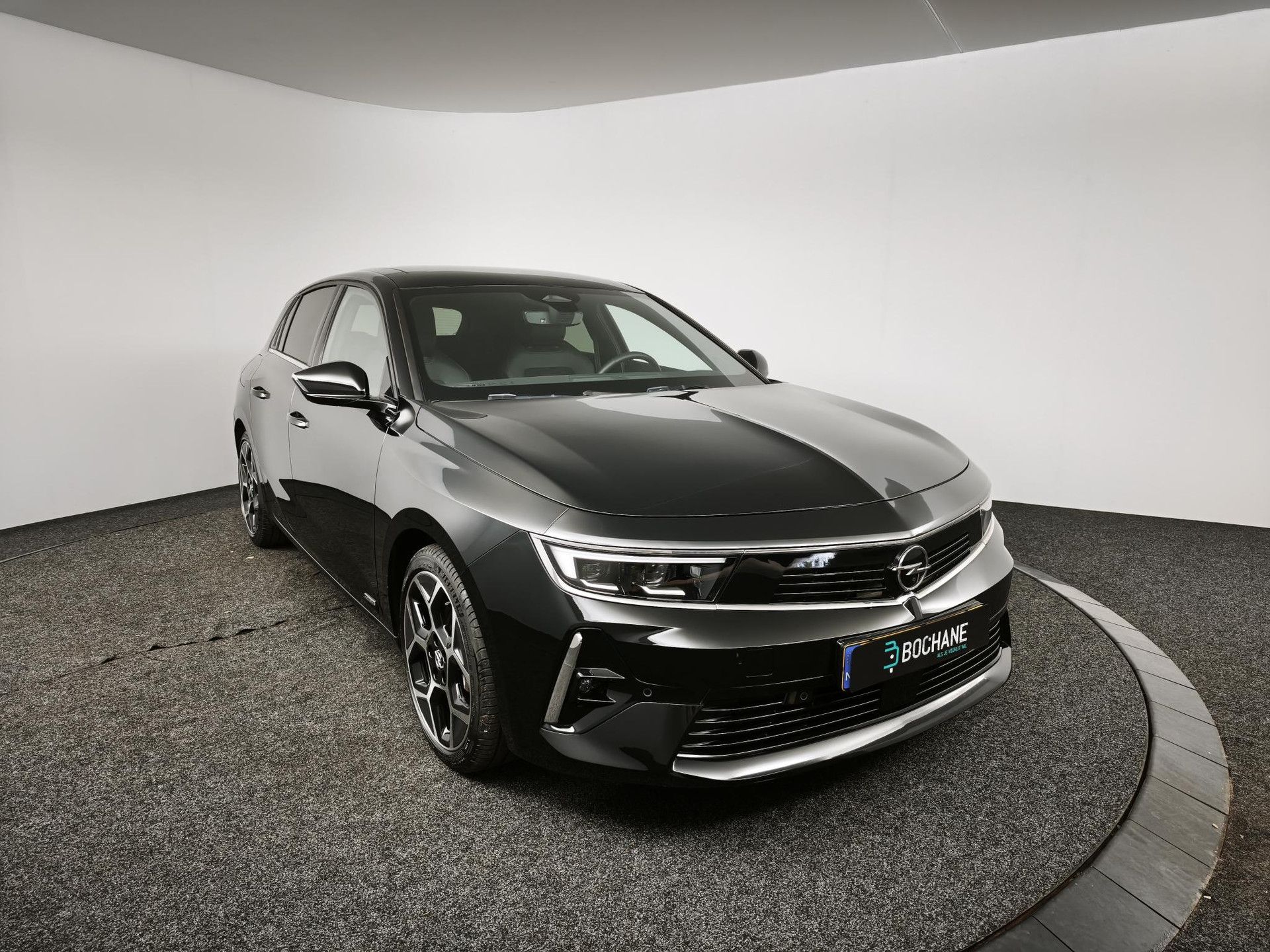 Opel Astra met kenteken KKP-97-T – detailfoto