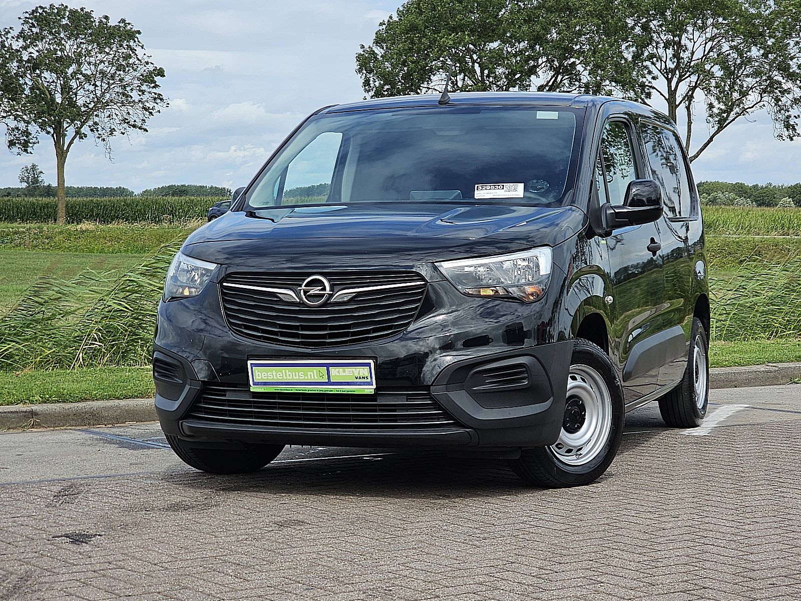 Opel Combo – vooraanzicht
