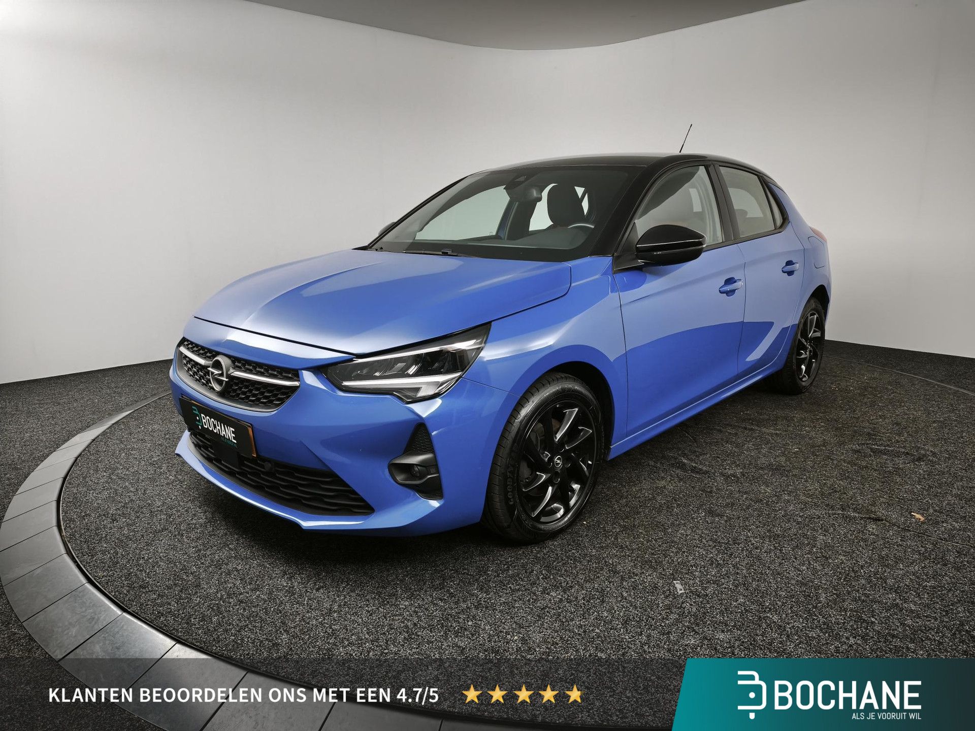 Opel Corsa met kenteken L-584-GV – vooraanzicht