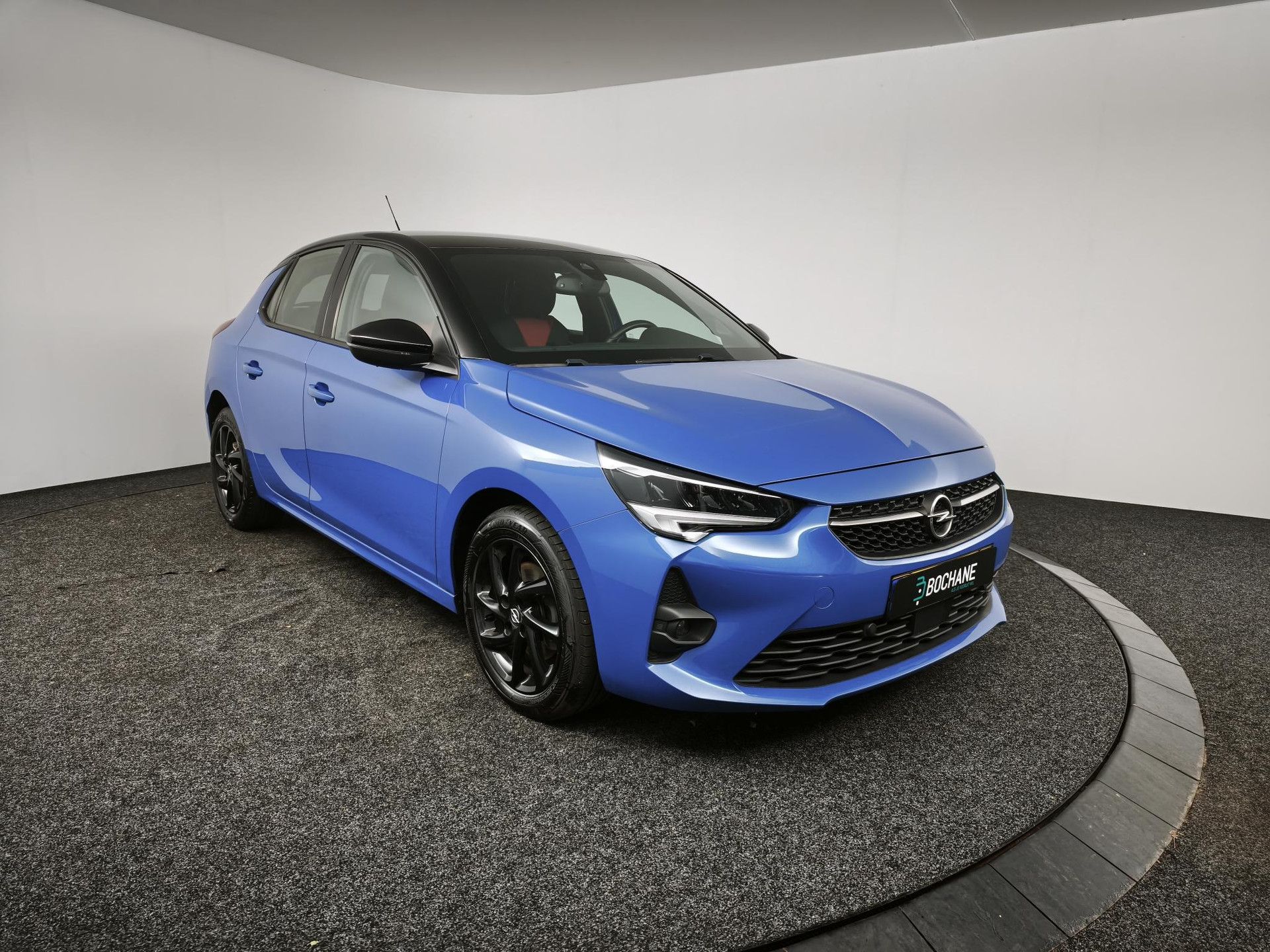 Opel Corsa met kenteken L-584-GV – detailfoto
