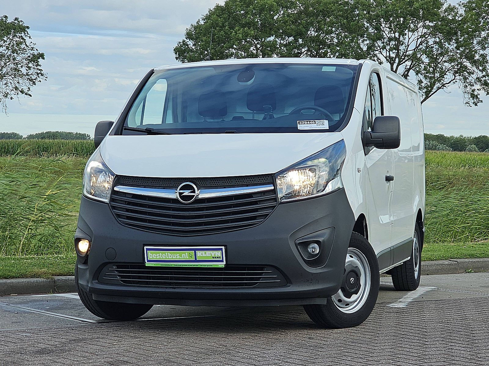 Opel Vivaro – vooraanzicht