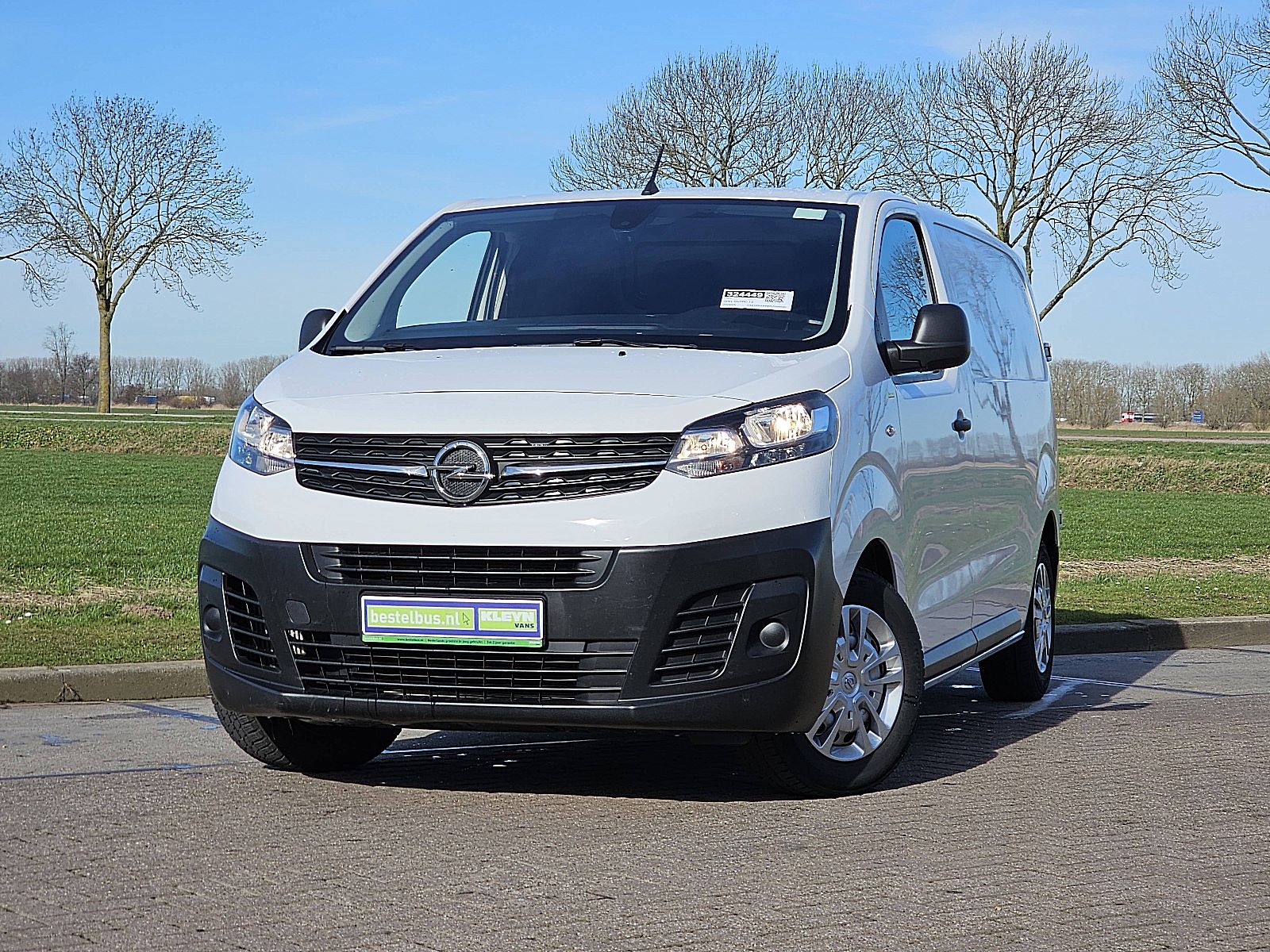 Opel Vivaro – vooraanzicht