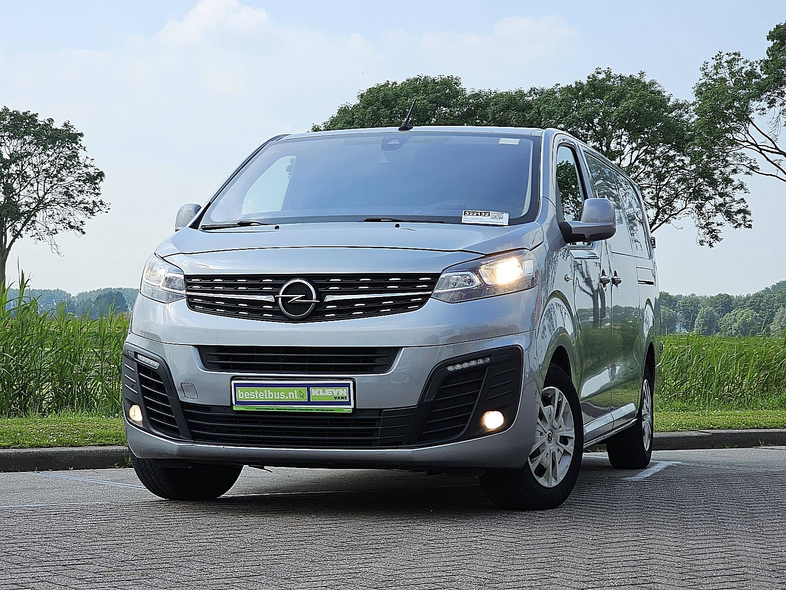 Opel Vivaro – vooraanzicht