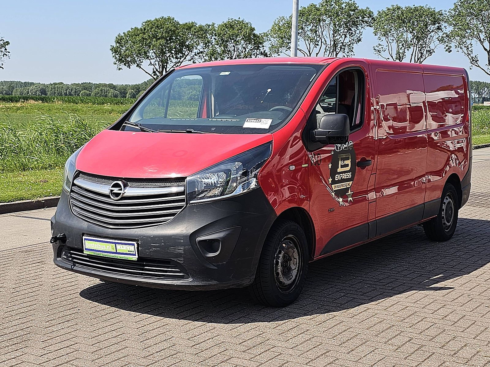 Opel Vivaro – achteraanzicht