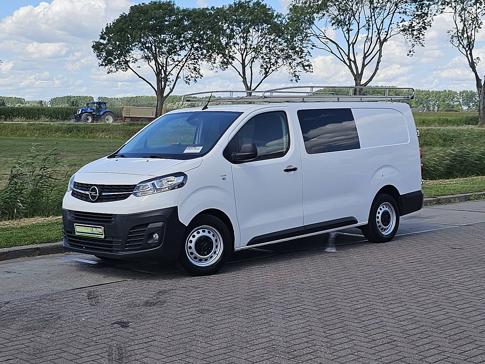 Opel Vivaro – achteraanzicht