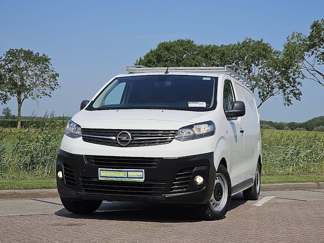 Opel Vivaro – interieur