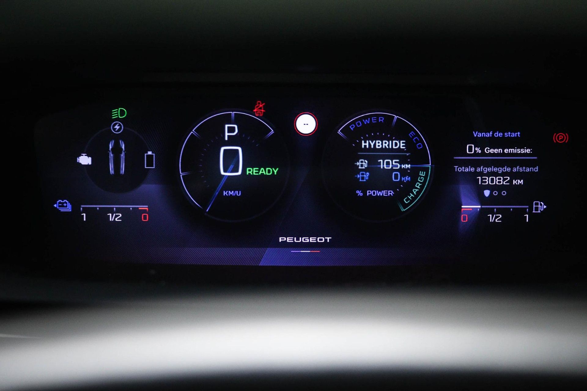 Peugeot 308 met kenteken KLN-52-X – detailfoto
