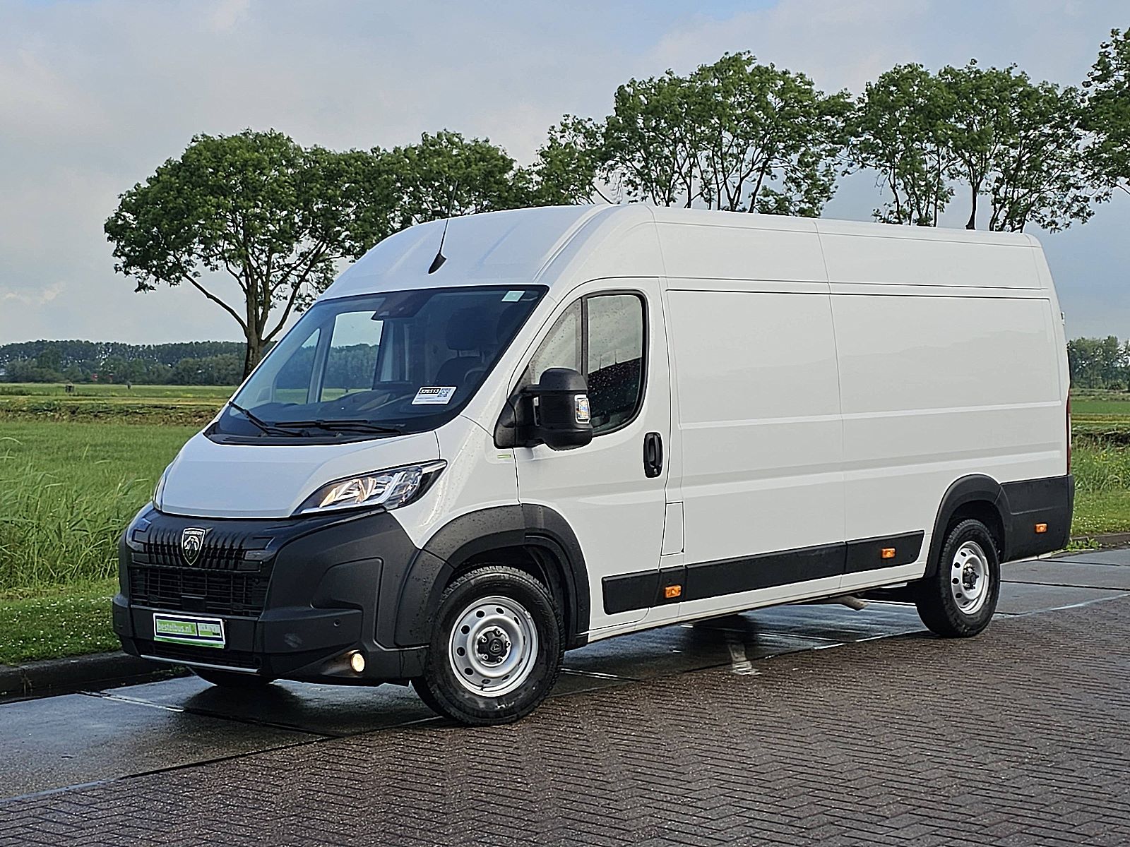 Peugeot Boxer – achteraanzicht