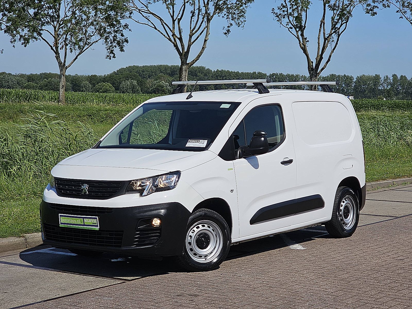 Peugeot Partner – achteraanzicht