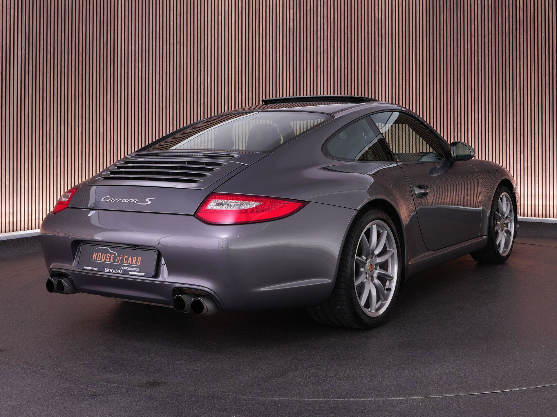 Porsche 911 – achteraanzicht
