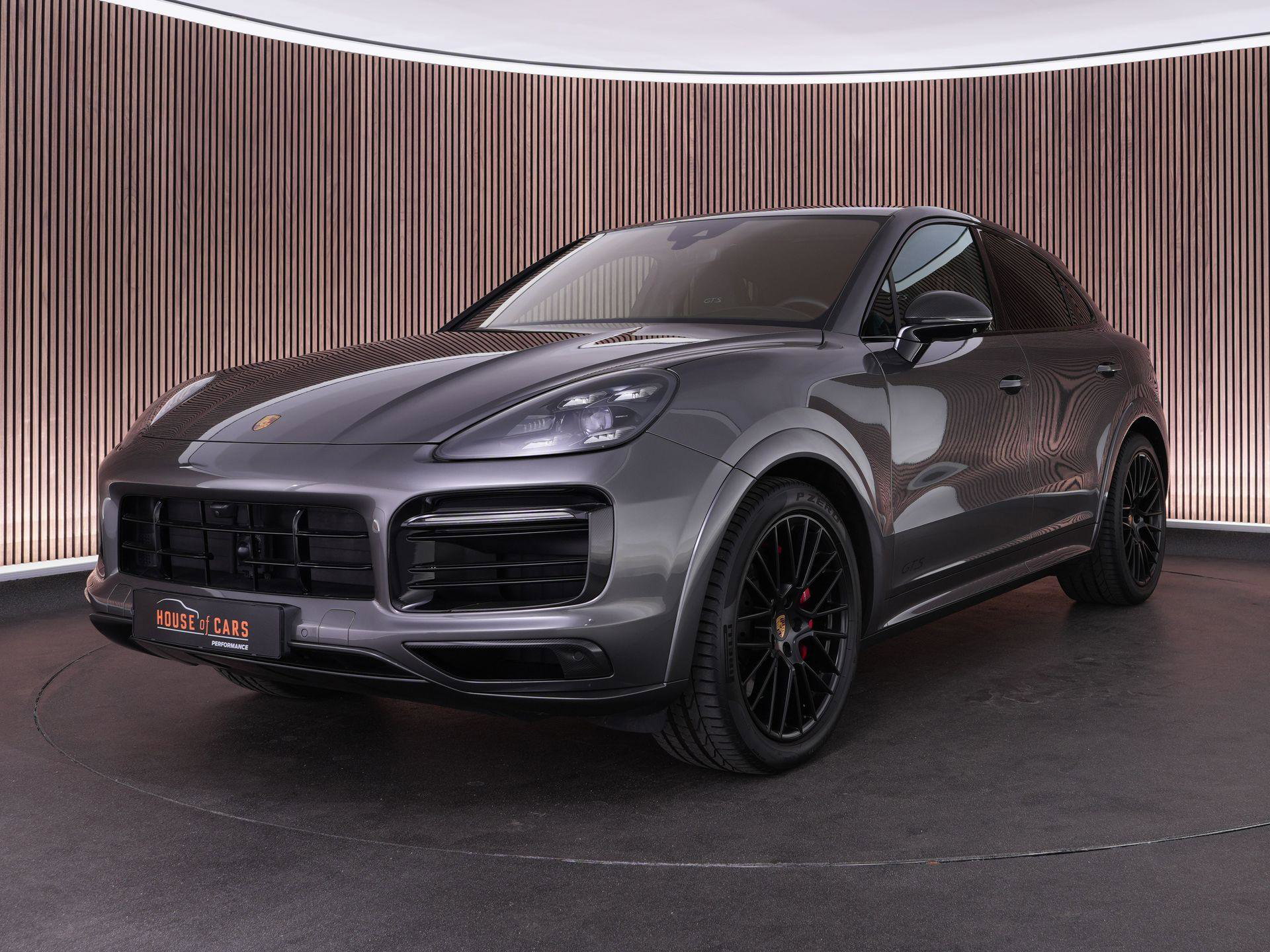 Porsche Cayenne – vooraanzicht
