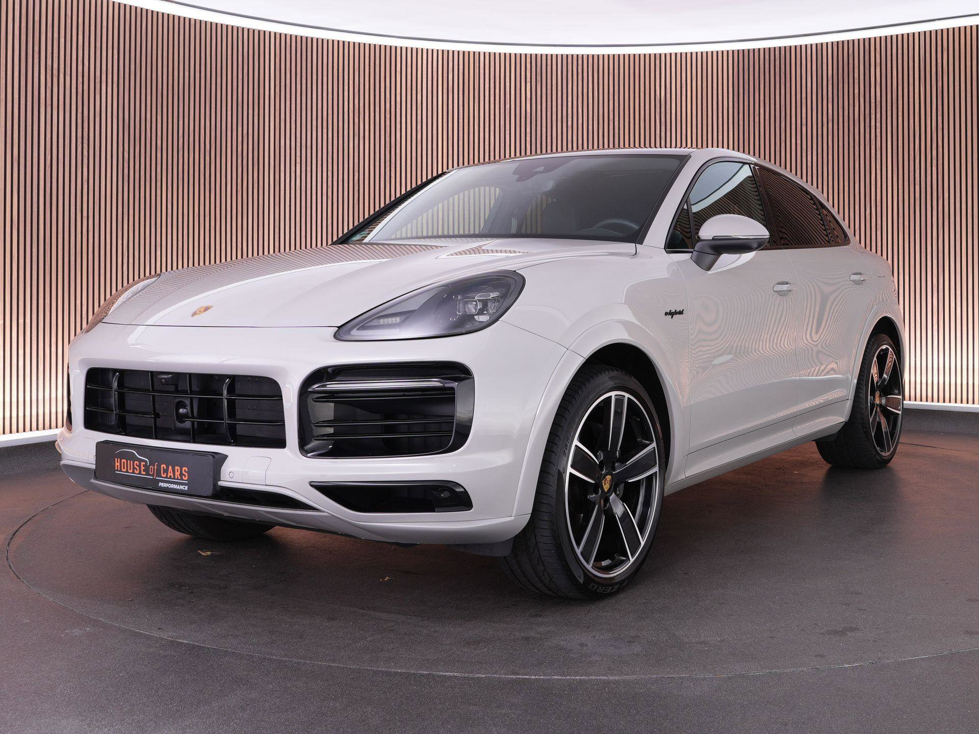 Porsche Cayenne – vooraanzicht