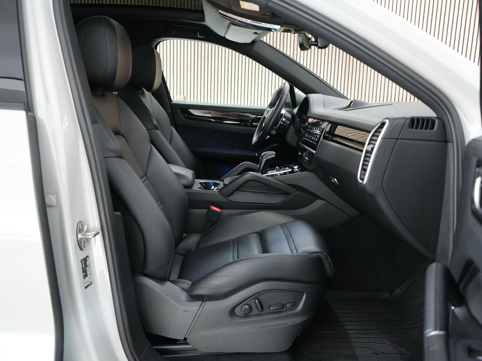 Porsche Cayenne – dashboard
